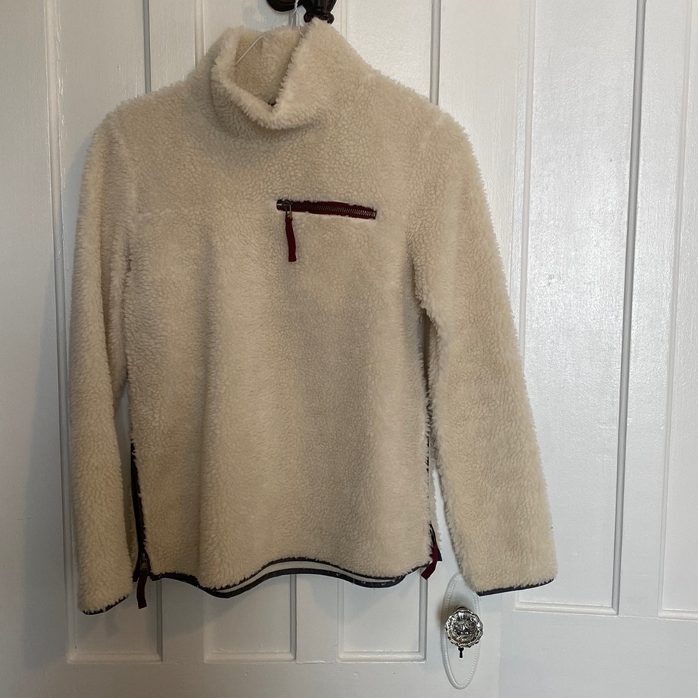 LL Bean Signature Sherpa sweater, XS, like new